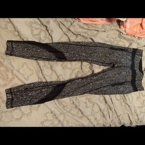 Lululemon leggings size 2